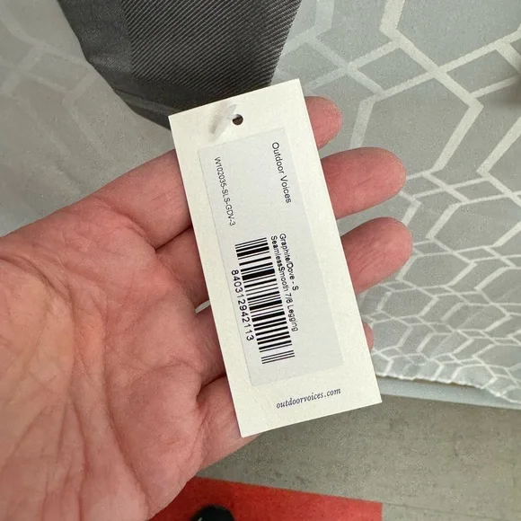 Outdoor Voices Seamless Smooth 7/8 Legging Graphite/Dove S - Picture 4 of 9